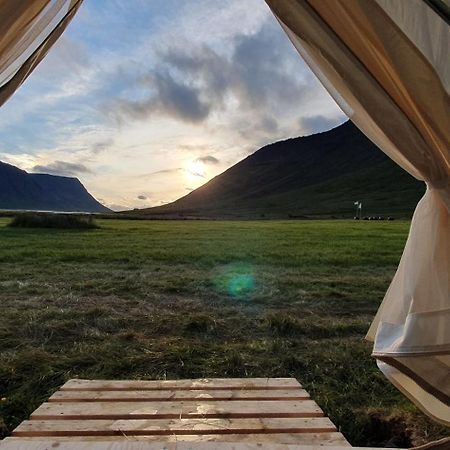 Korpudalur Hi Hostel Flateyri 외부 사진