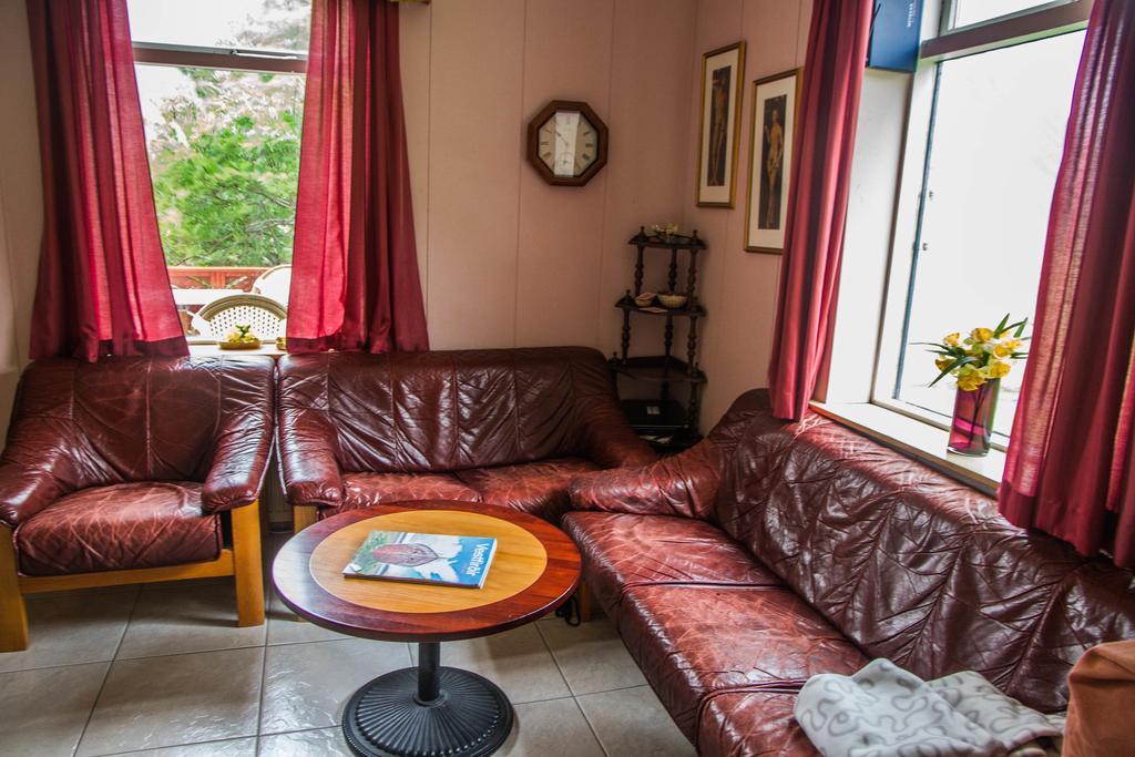 Korpudalur Hi Hostel Flateyri 외부 사진