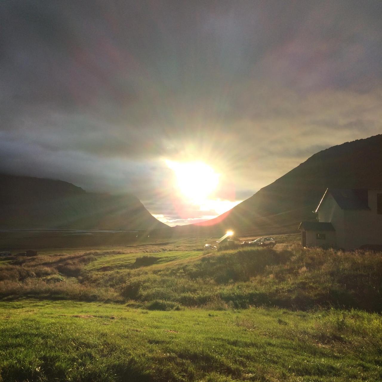 Korpudalur Hi Hostel Flateyri 외부 사진